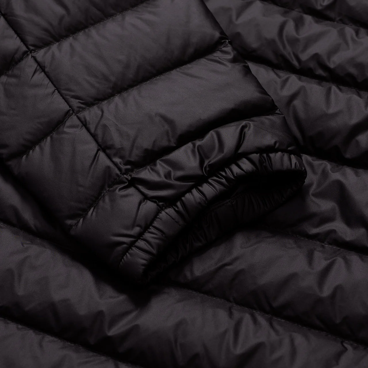 Keilir Down Jacket - Image 9