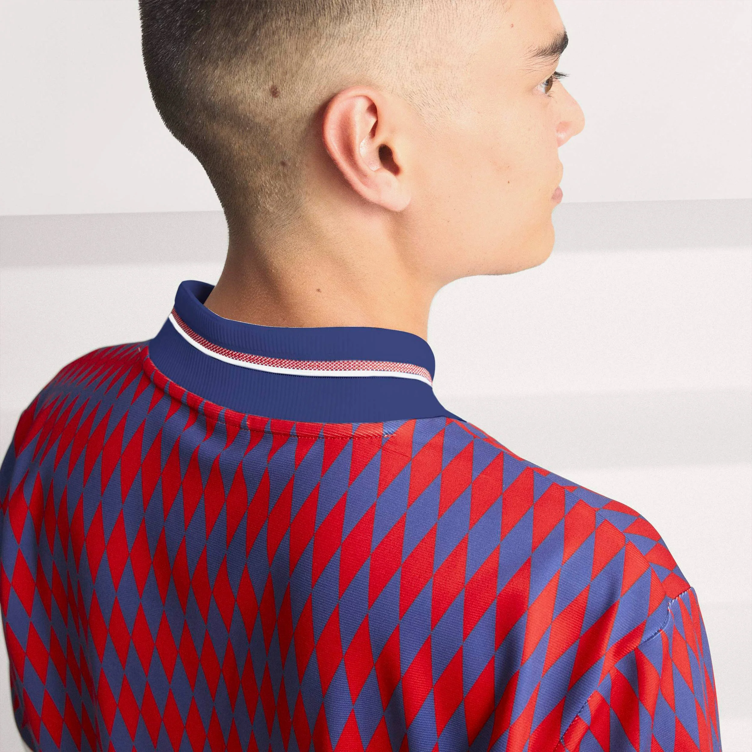 FC Bayern Munich Lifestyler Jersey - Image 7