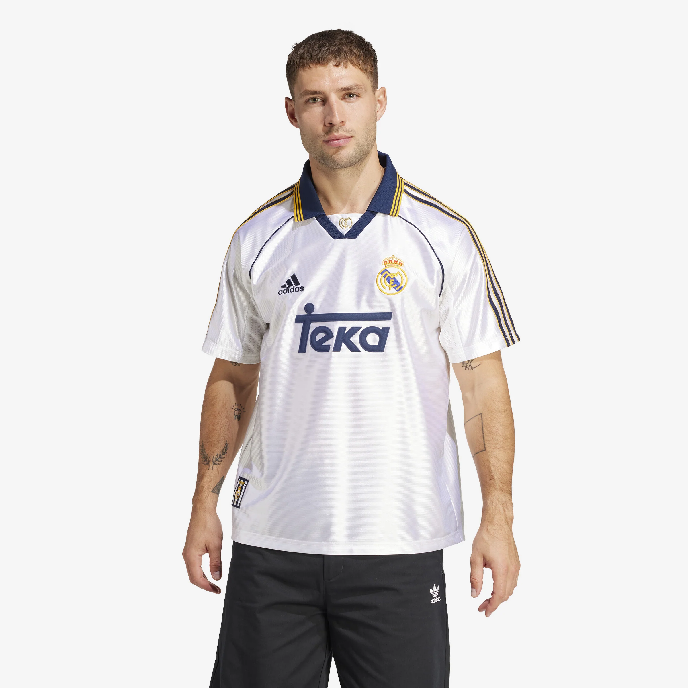 Real Madrid 99/00 Home Jersey - Image 3