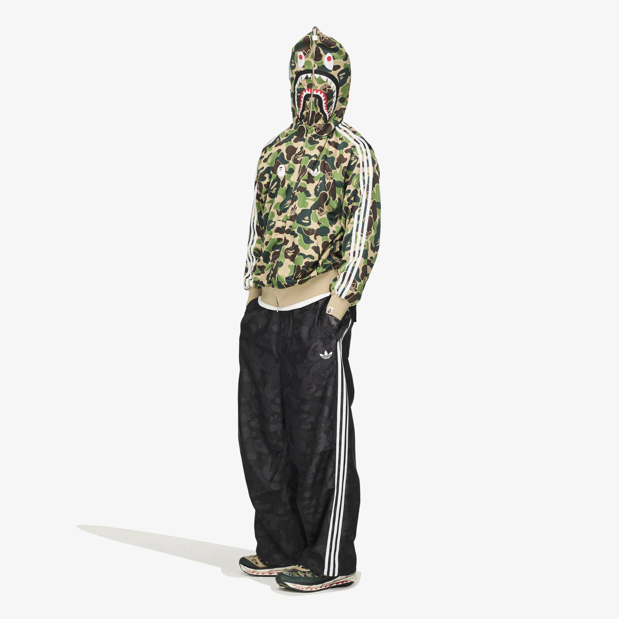 Shark Track Hoodie x BAPE - Image 8