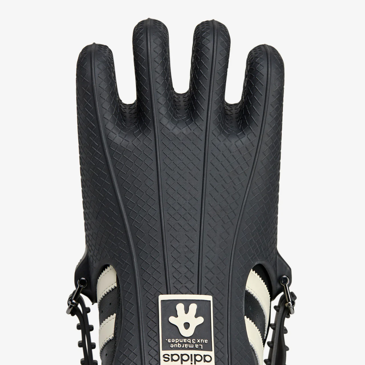 Wmns Superfinger Superstar x Avavav - Image 7