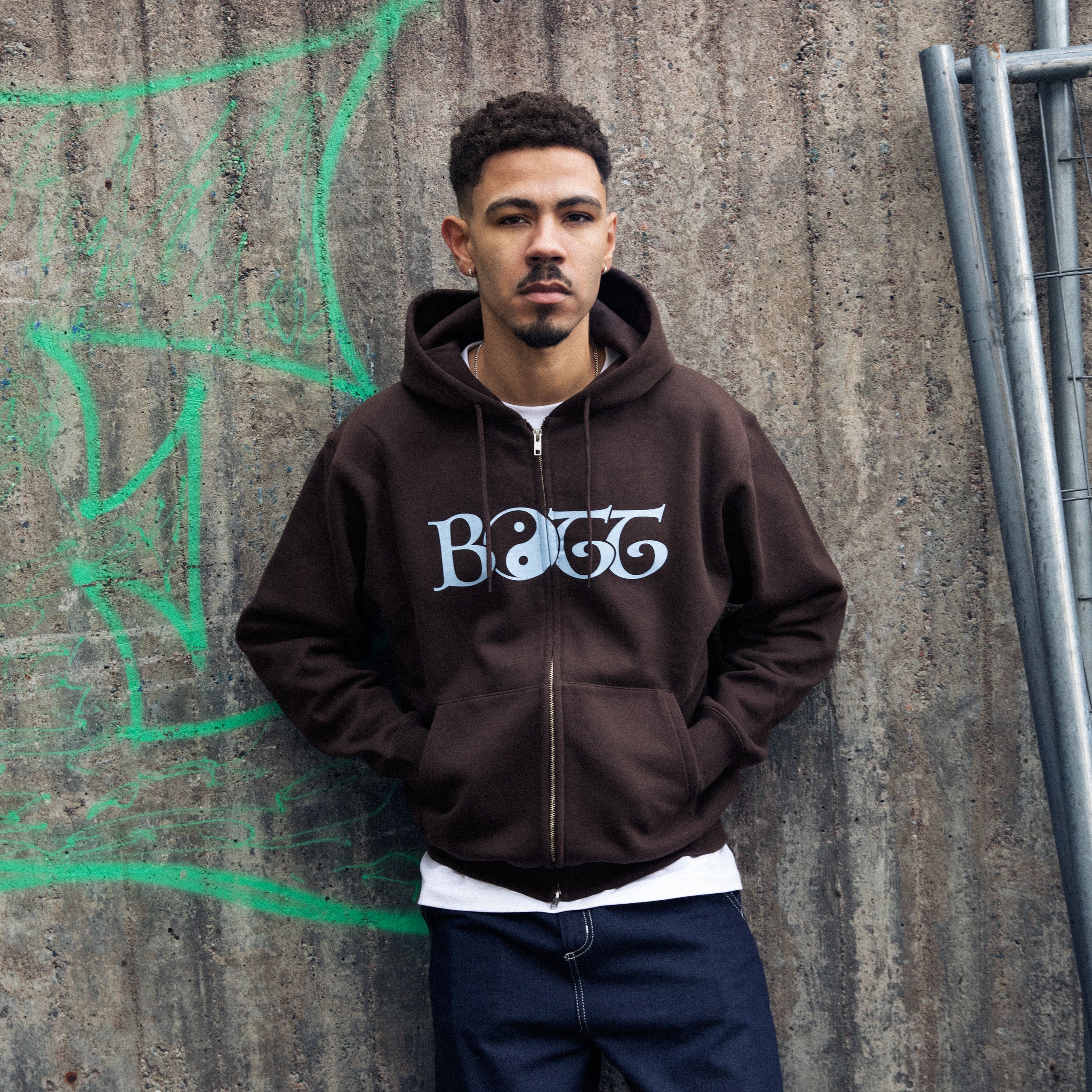 2Y Zip Hoodie - Image 3
