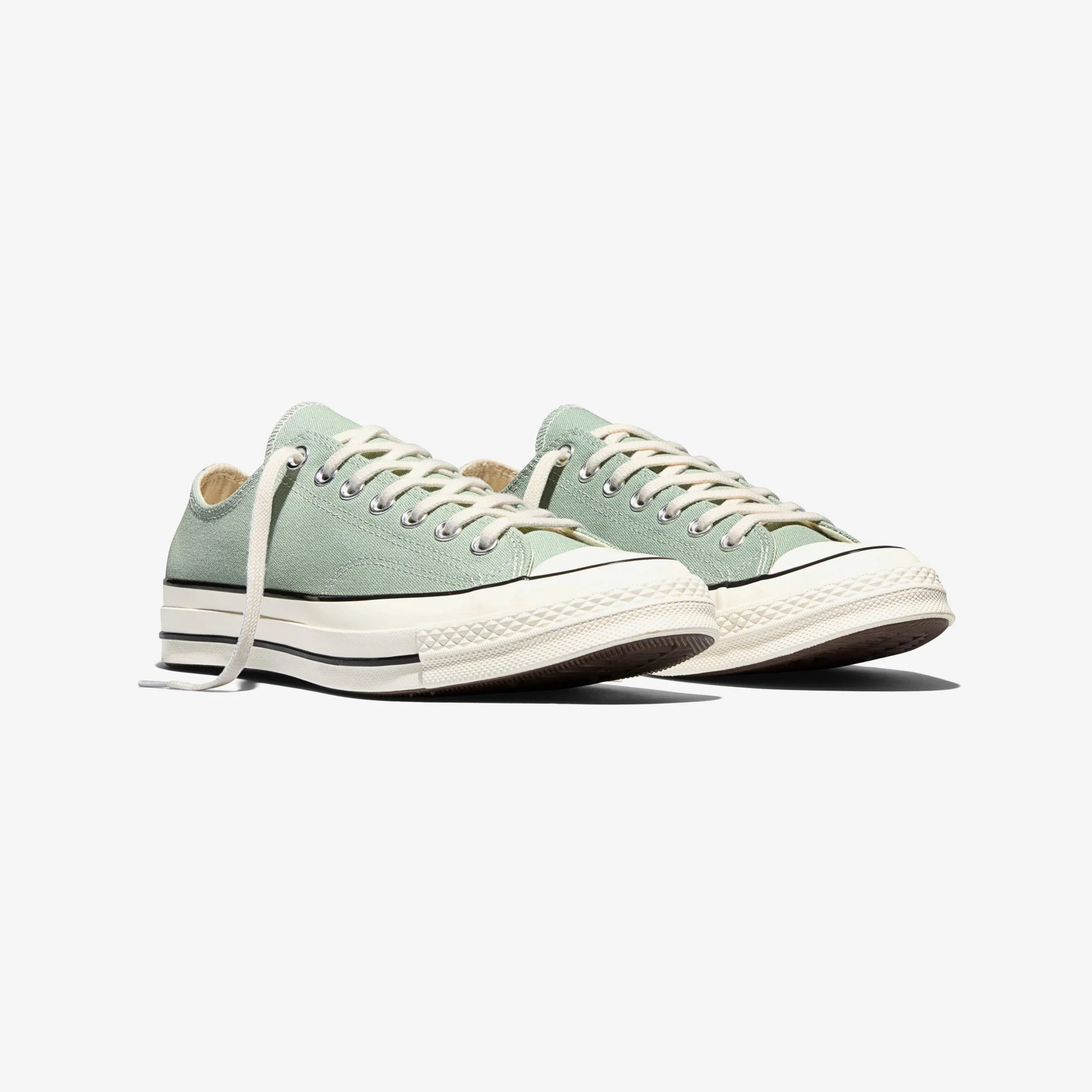 Chuck 70 - Image 2