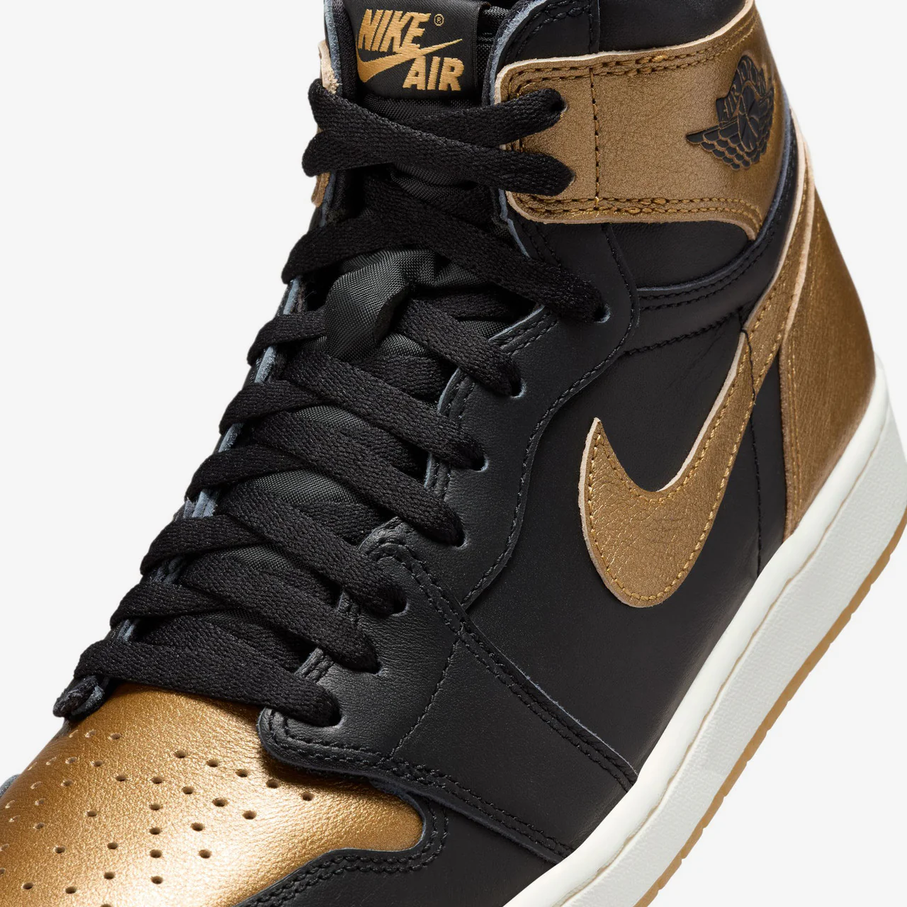 Air Jordan 1 Retro High OG - Image 8