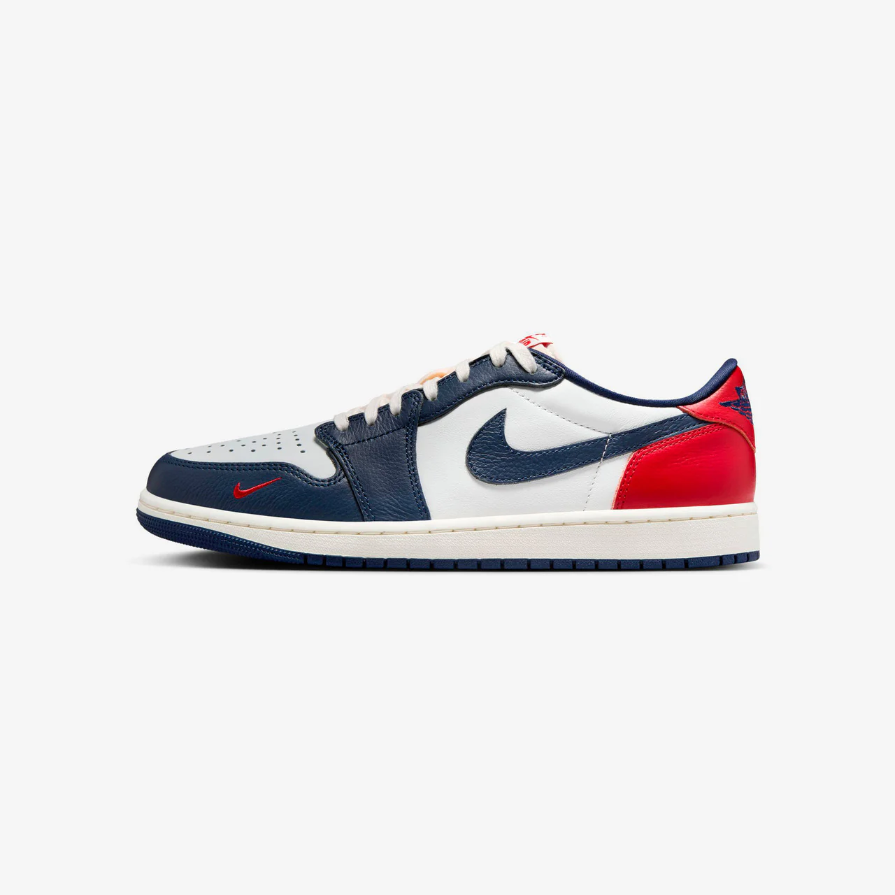 Air Jordan 1 Retro Low OG - Image 4