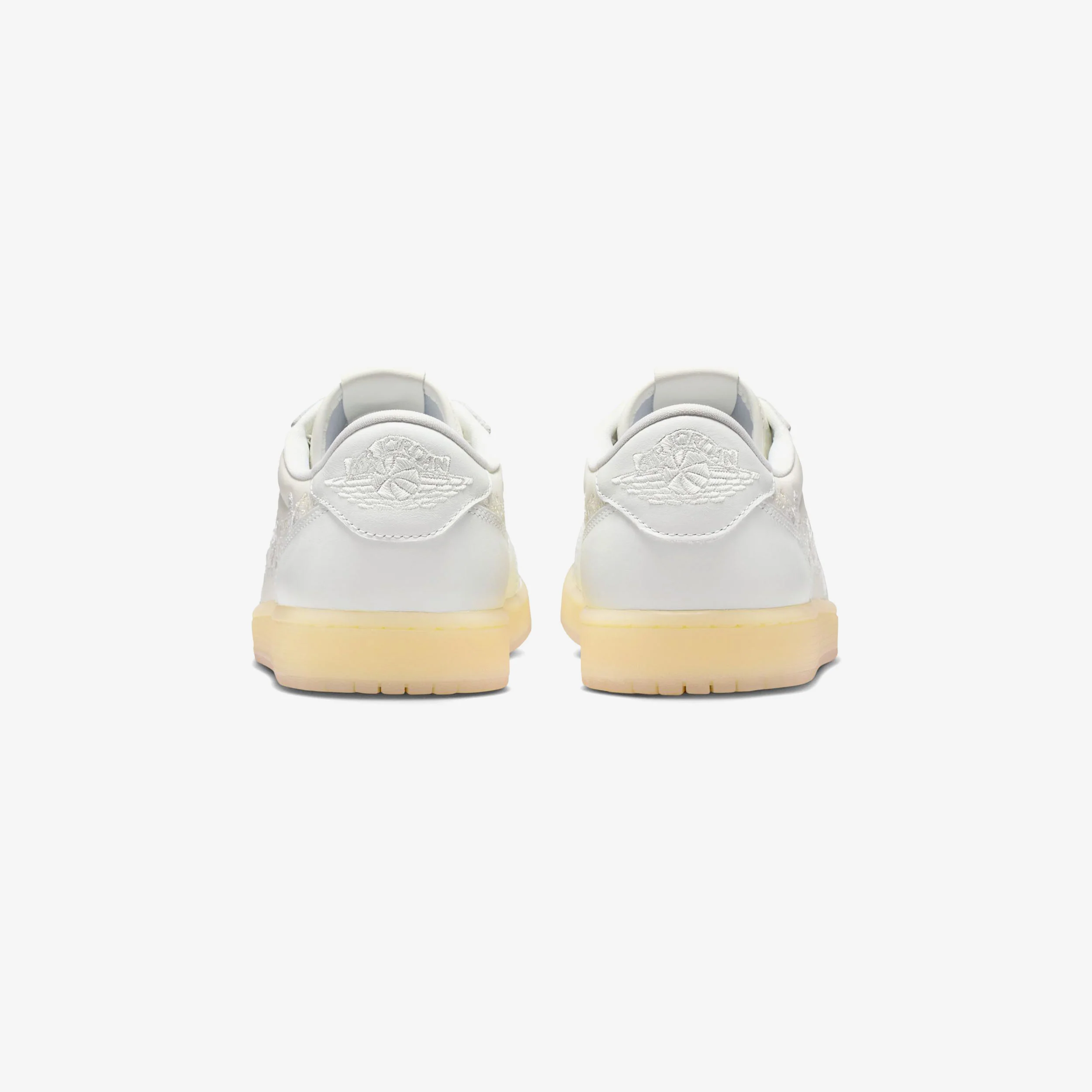 Air Jordan 1 Retro Low OG - Image 4