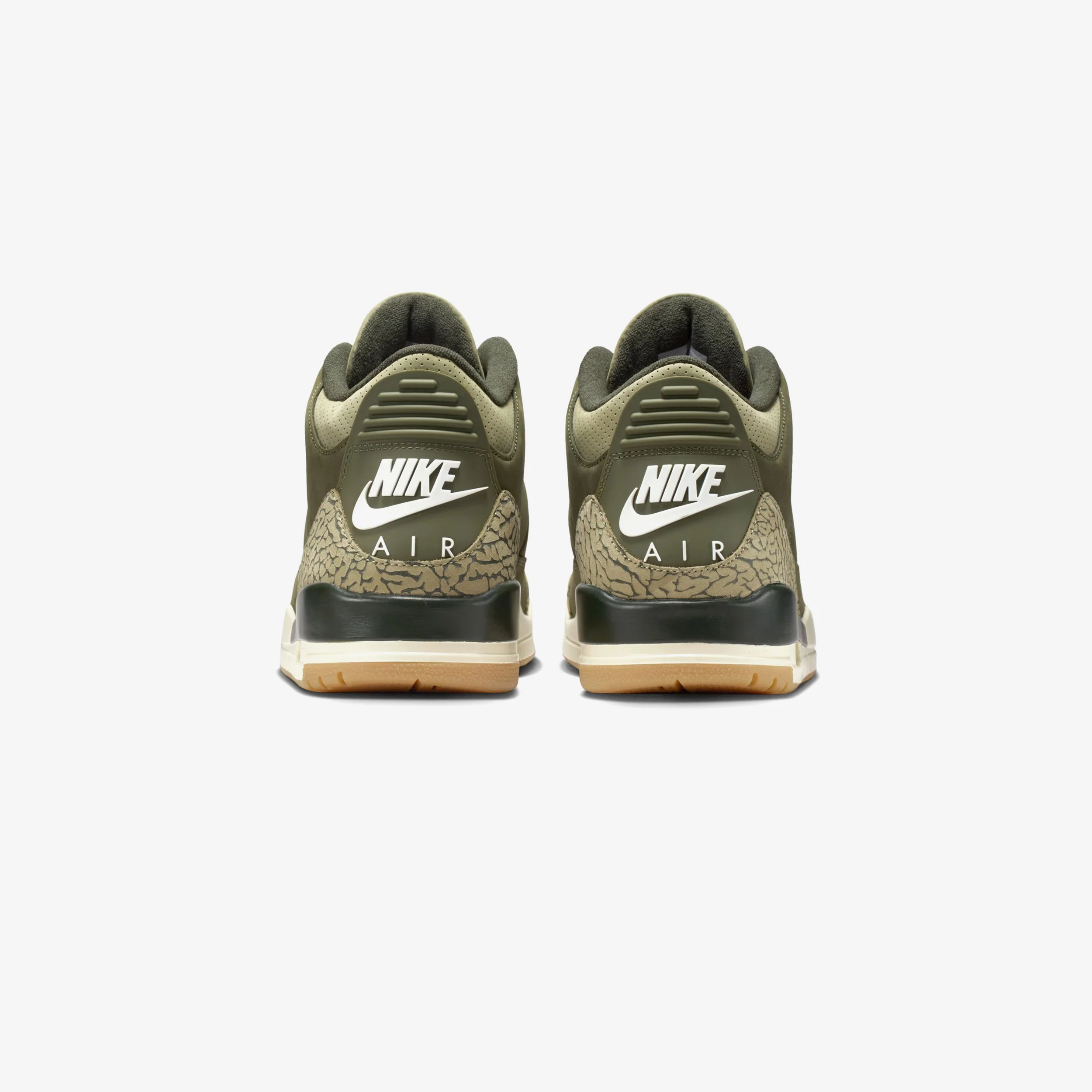 Air Jordan 3 Retro - Image 5