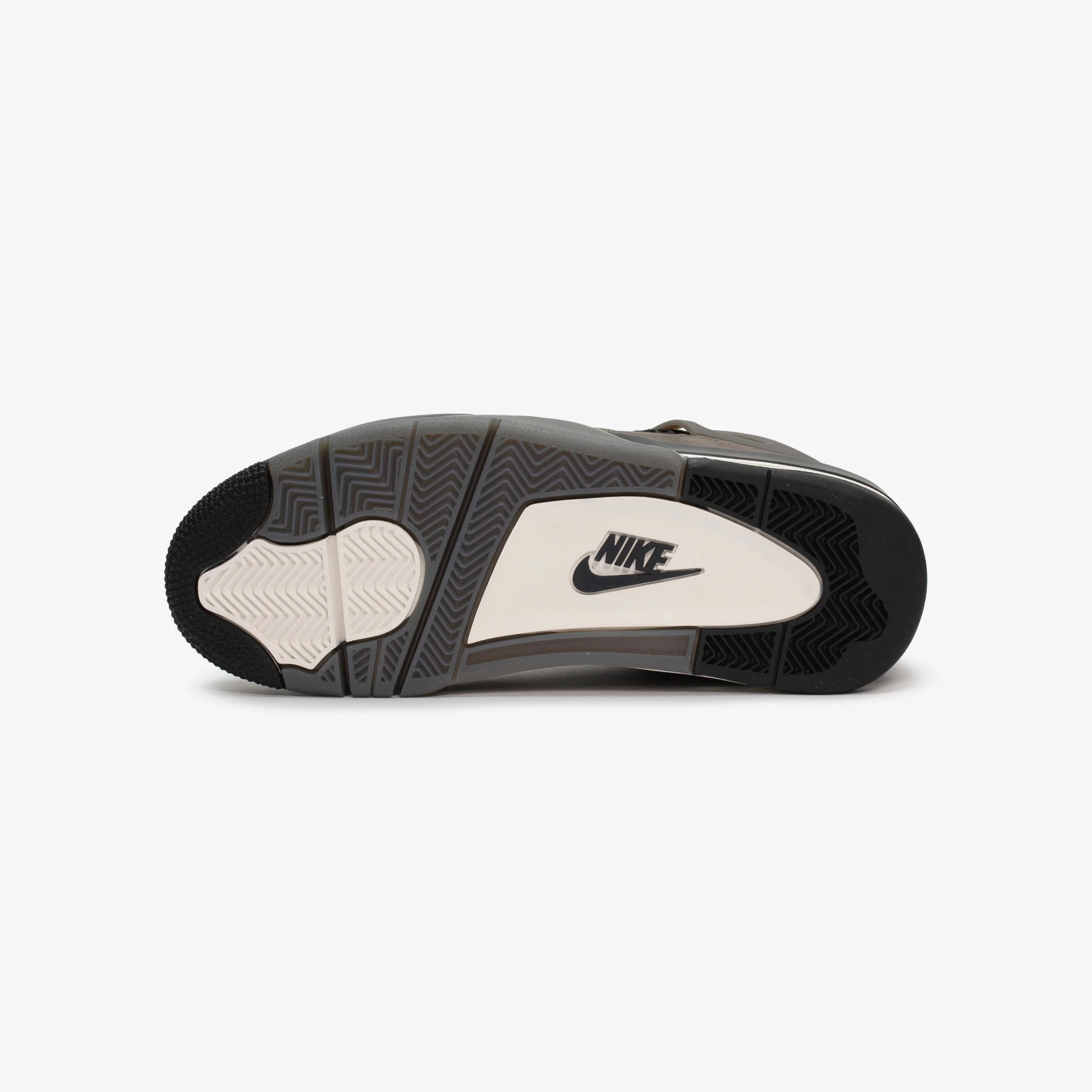 Air Jordan 4 Retro - Image 4