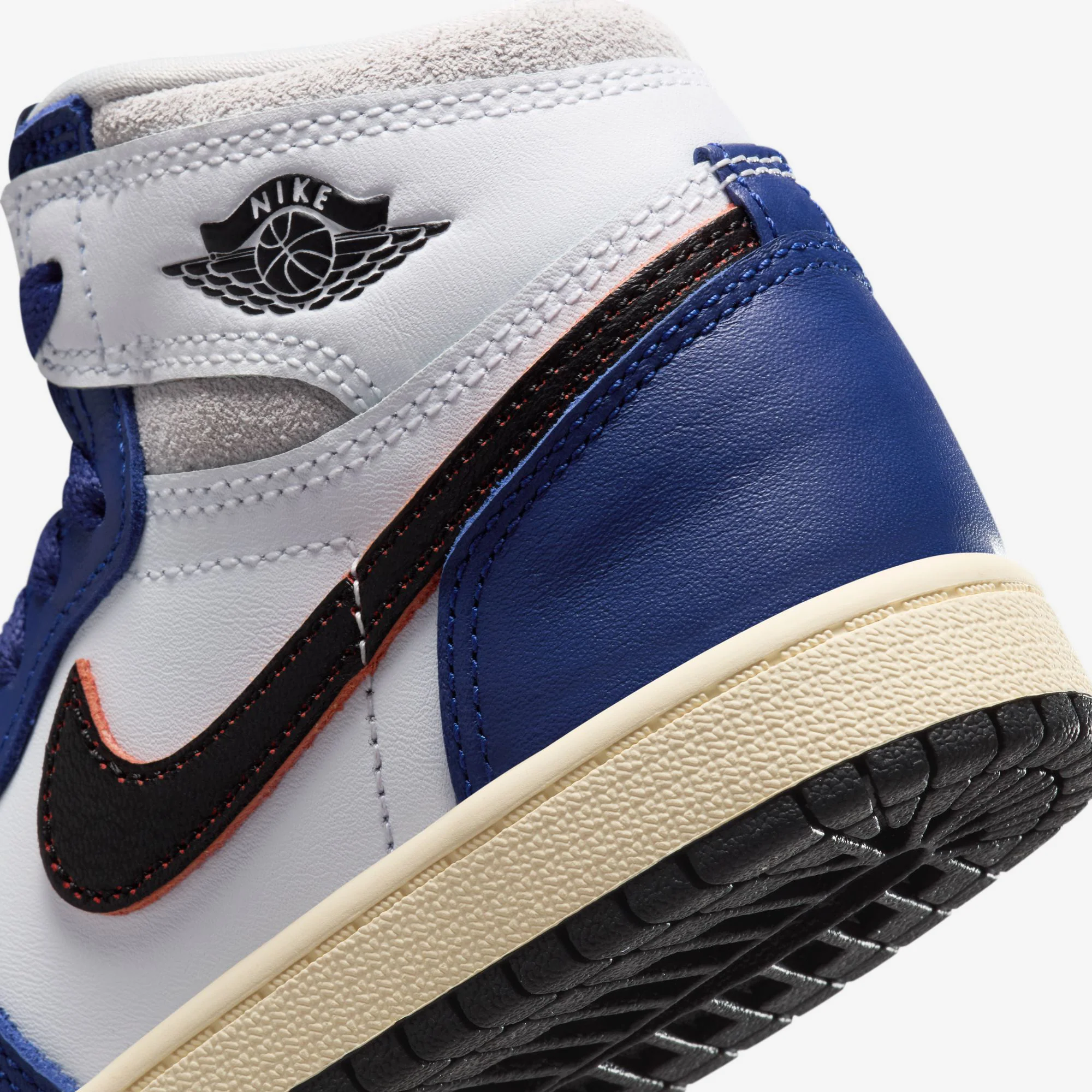 Jordan 1 Retro High OG (PS) - Image 7