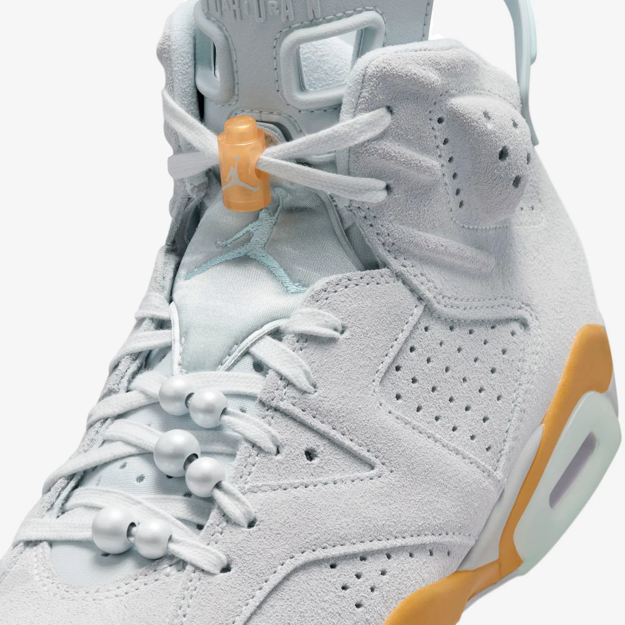 Wmns Air Jordan 6 Retro - Image 7