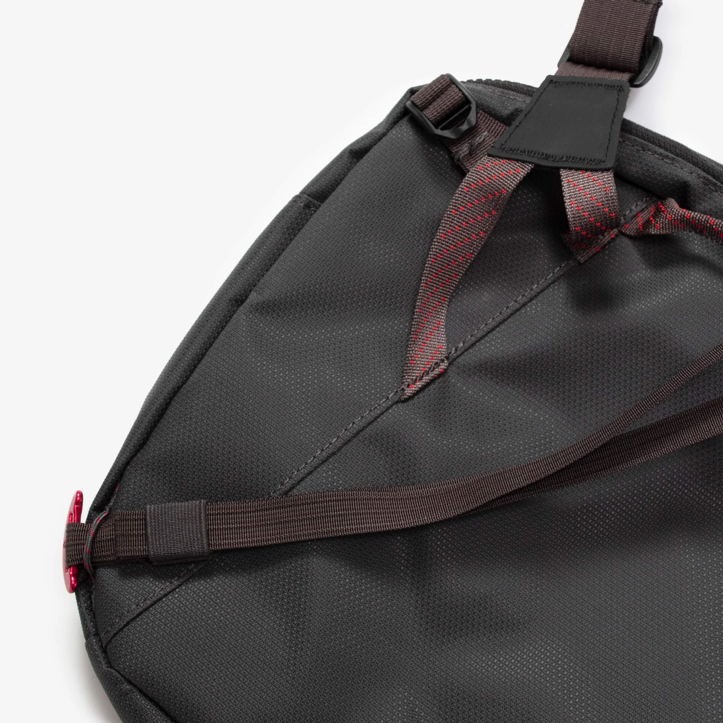 Gaut Messenger Bag - Image 9