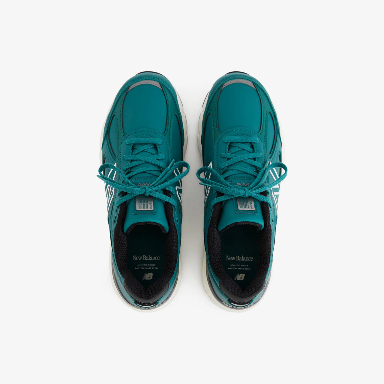 990v4 - Image 3