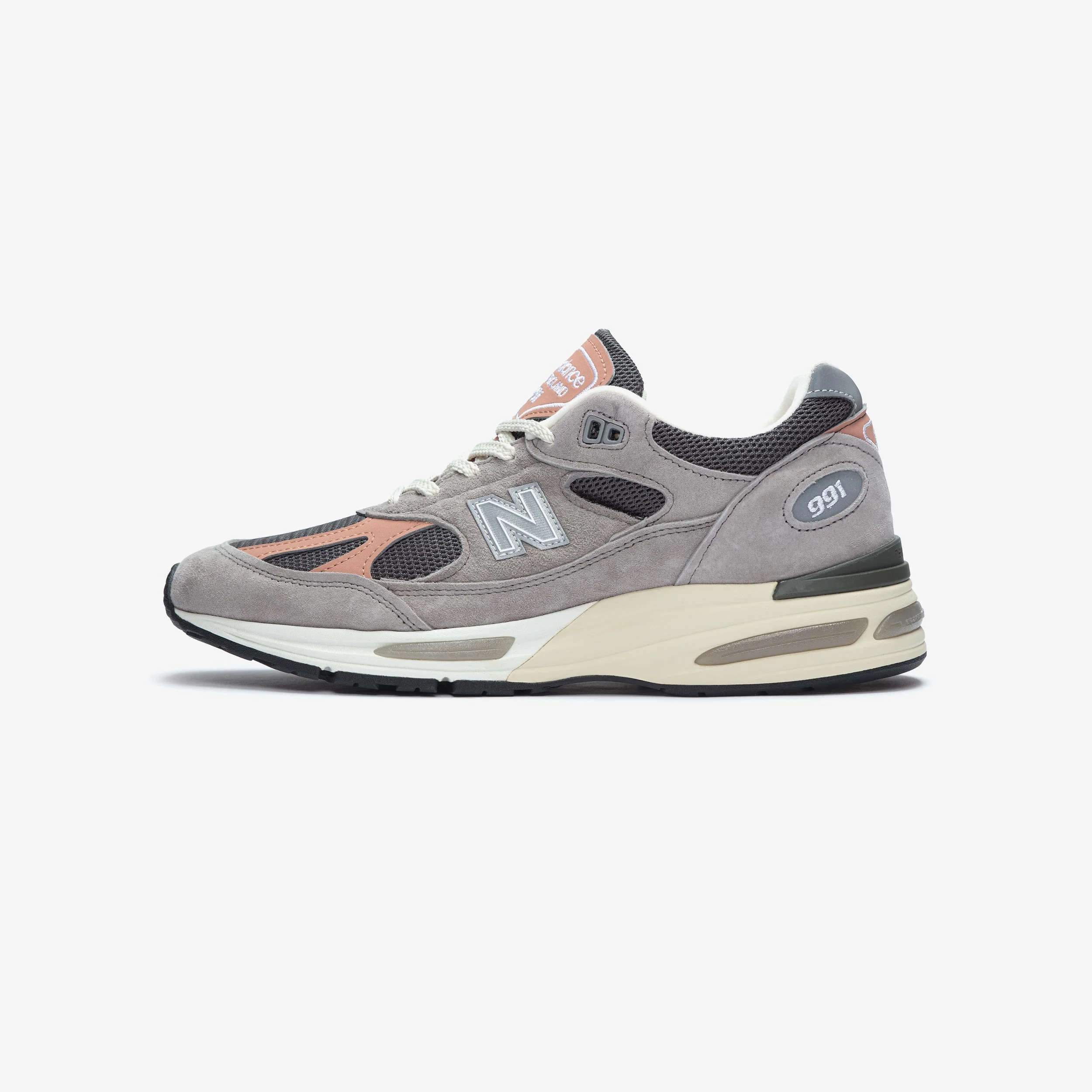 Made In UK 991v2 - Image 4