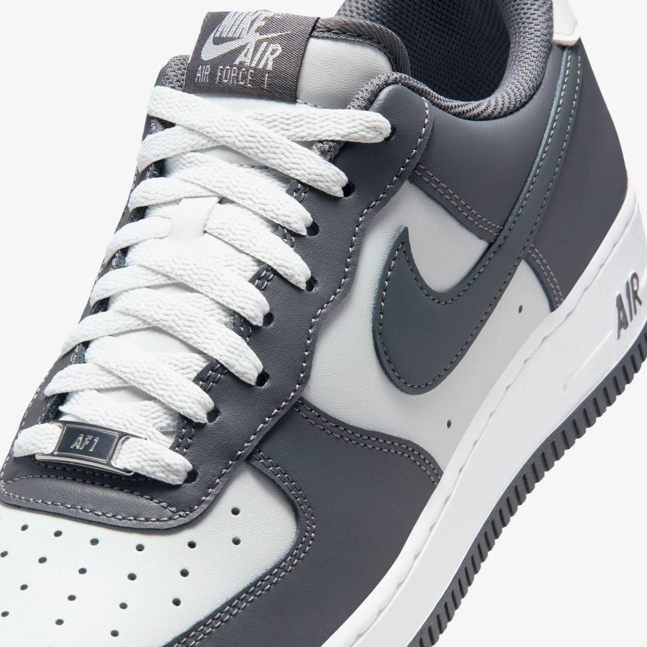Air Force 1 '07 - Image 6