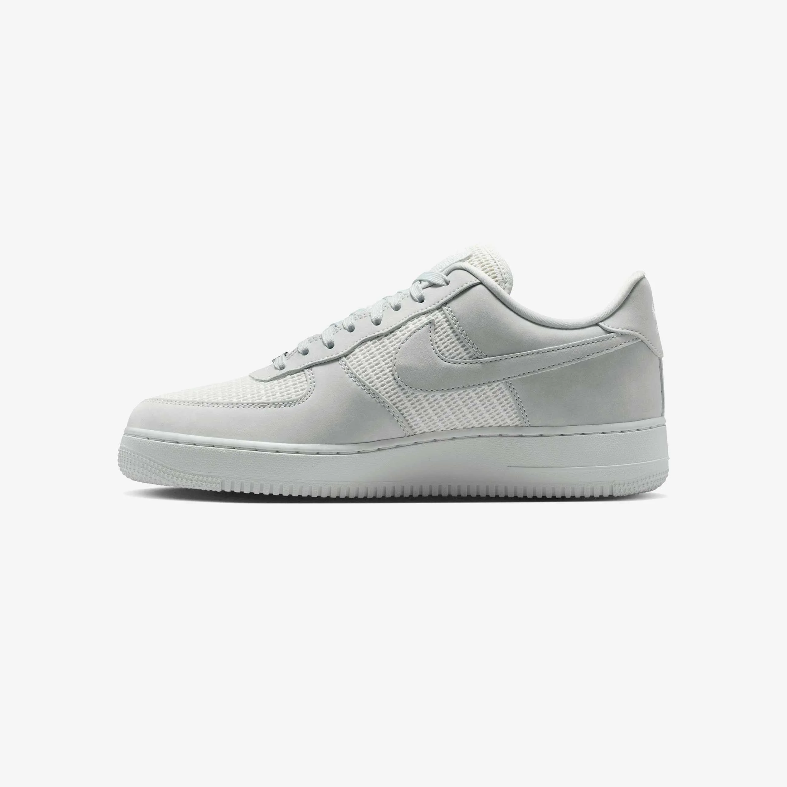 Air Force 1 '07 Lv8 - Image 5