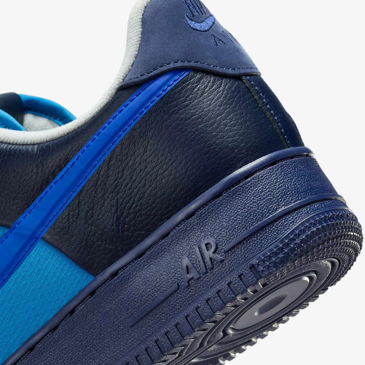 Air Force 1 Low SP x Stash - Image 6