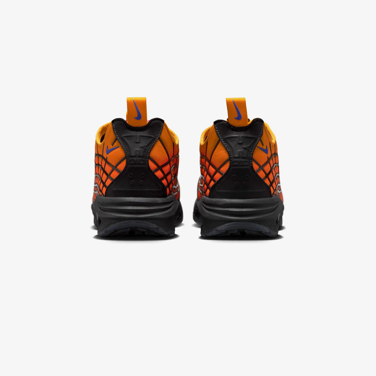 Air Max SNDR SP x Kids of Immigrants - Image 4