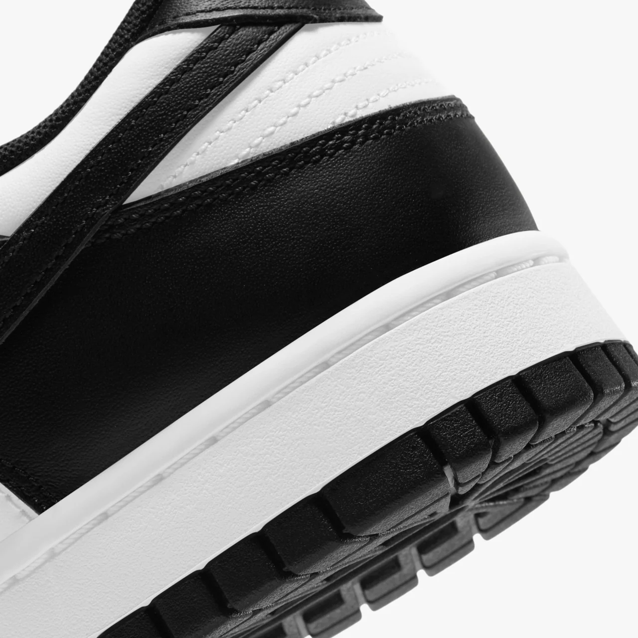 Dunk Low Retro - Image 7