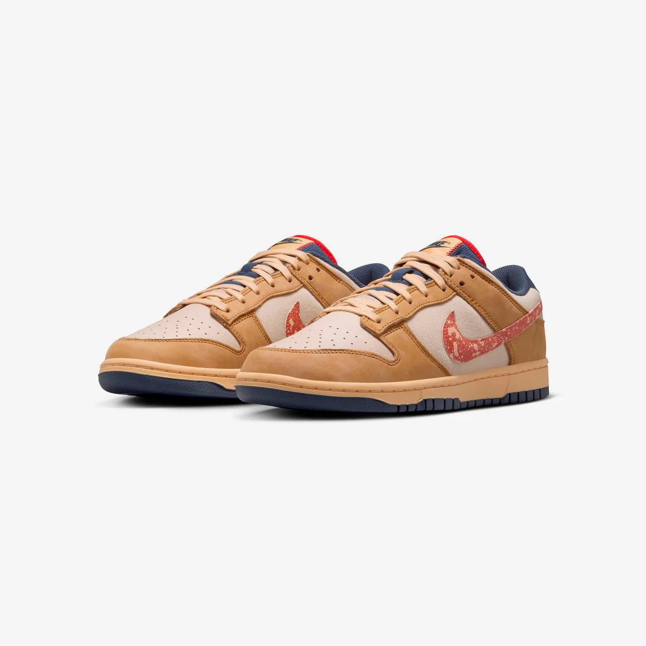Dunk Low Retro SE - Image 2
