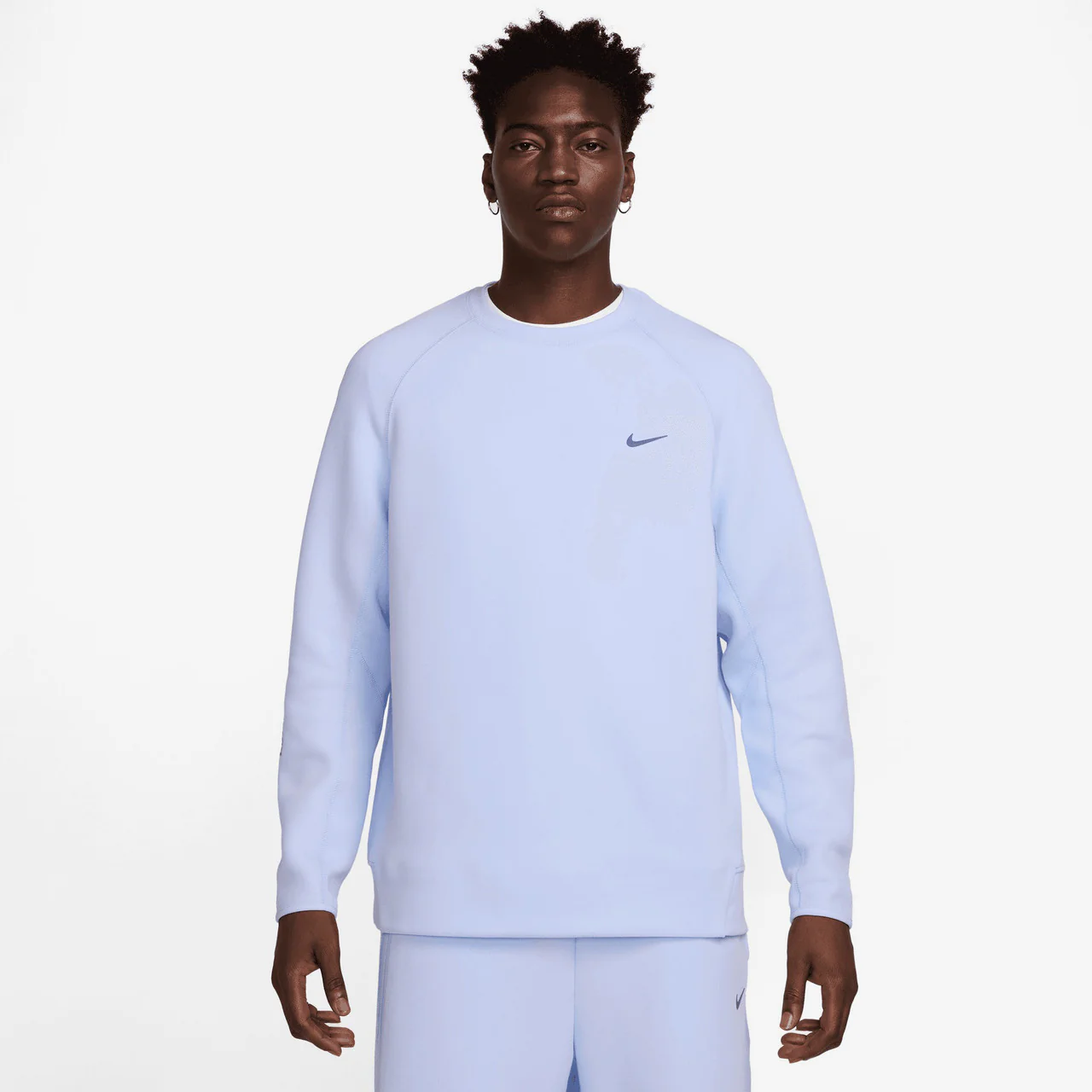 Tech Fleece Crew - Image 10