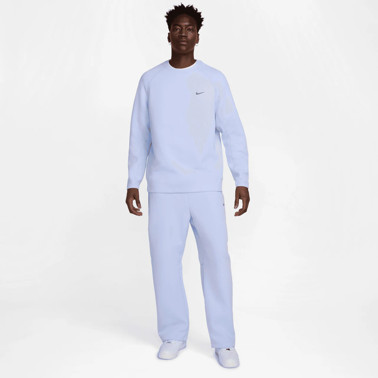 Tech Fleece Crew - Image 13