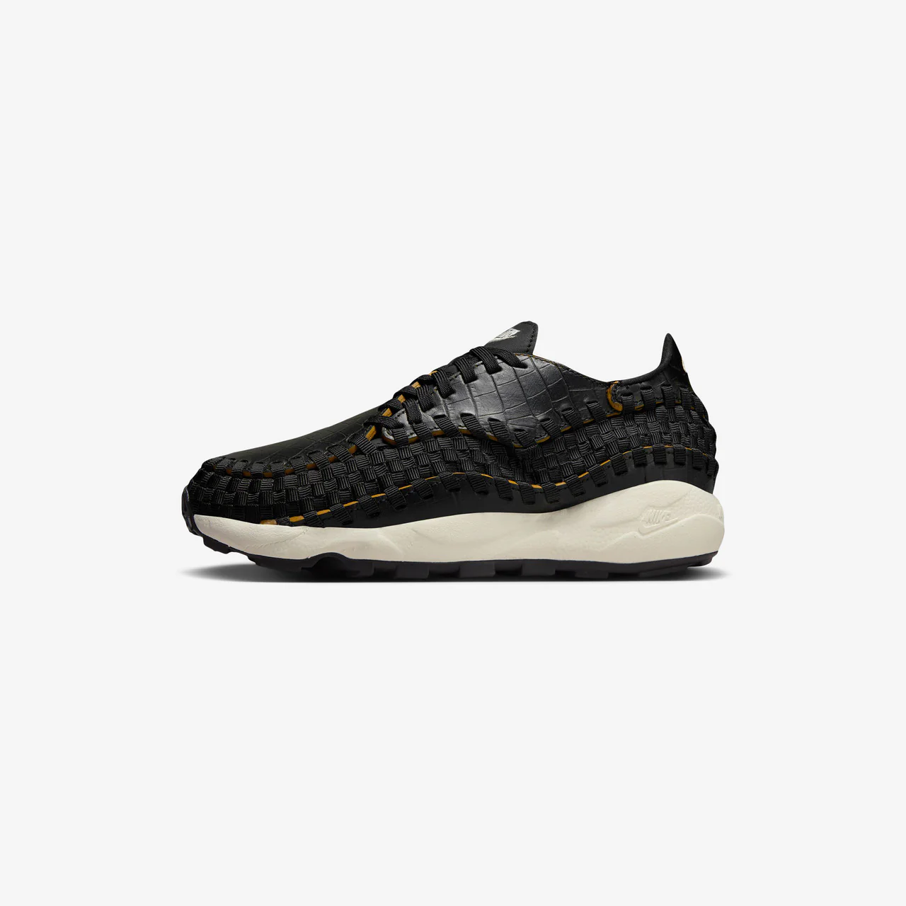 Wmns Air Footscape Woven PRM - Image 7