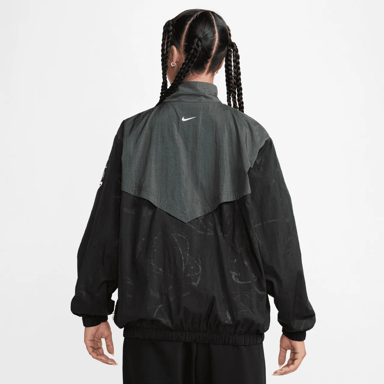 Wmns Breaking WR Jacket x Futura - Image 2