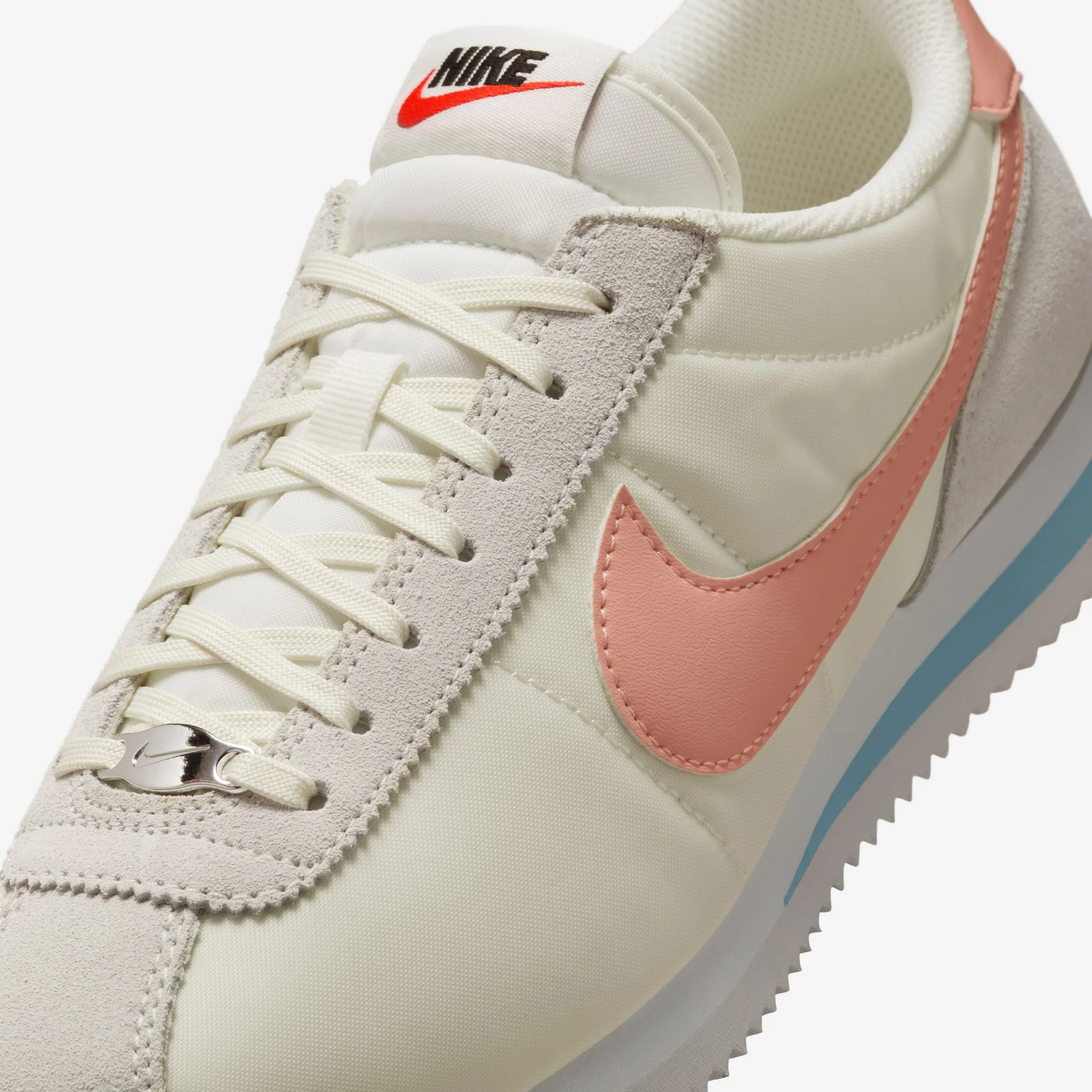 Wmns Cortez - Image 6