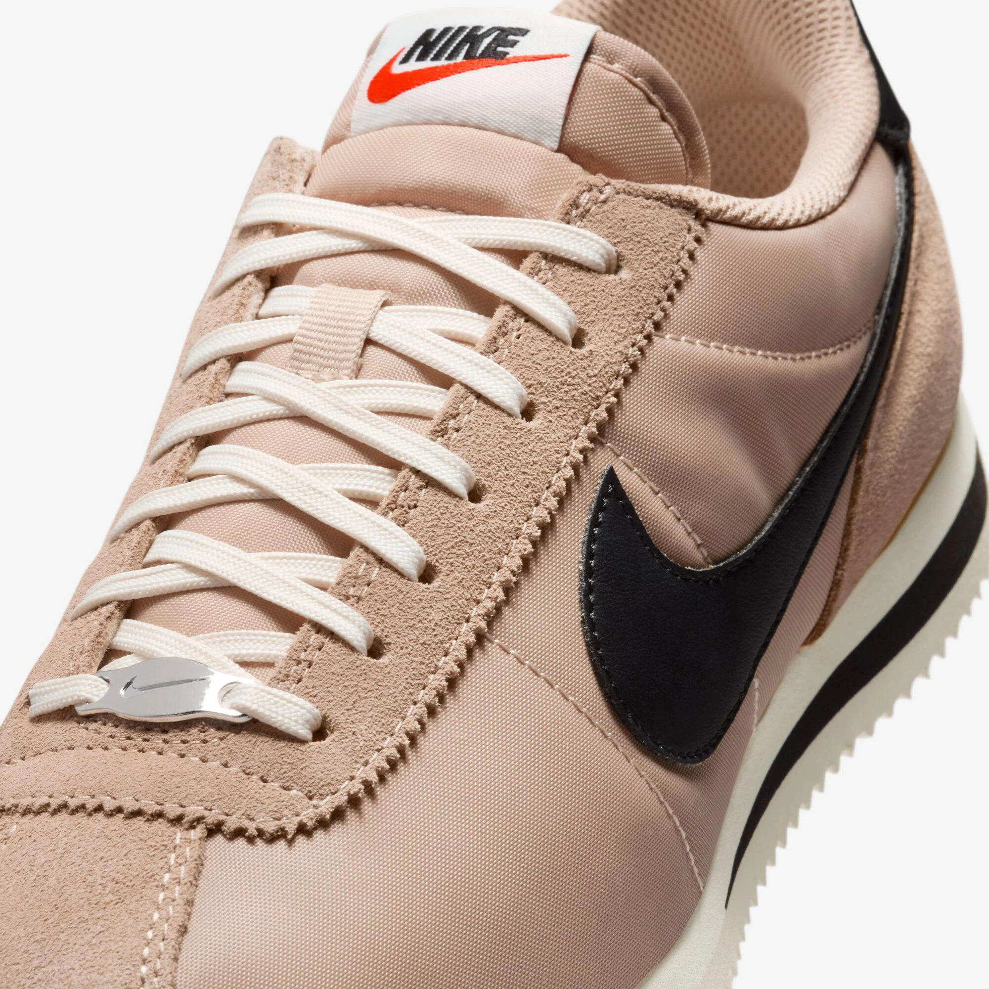 Wmns Cortez - Image 6