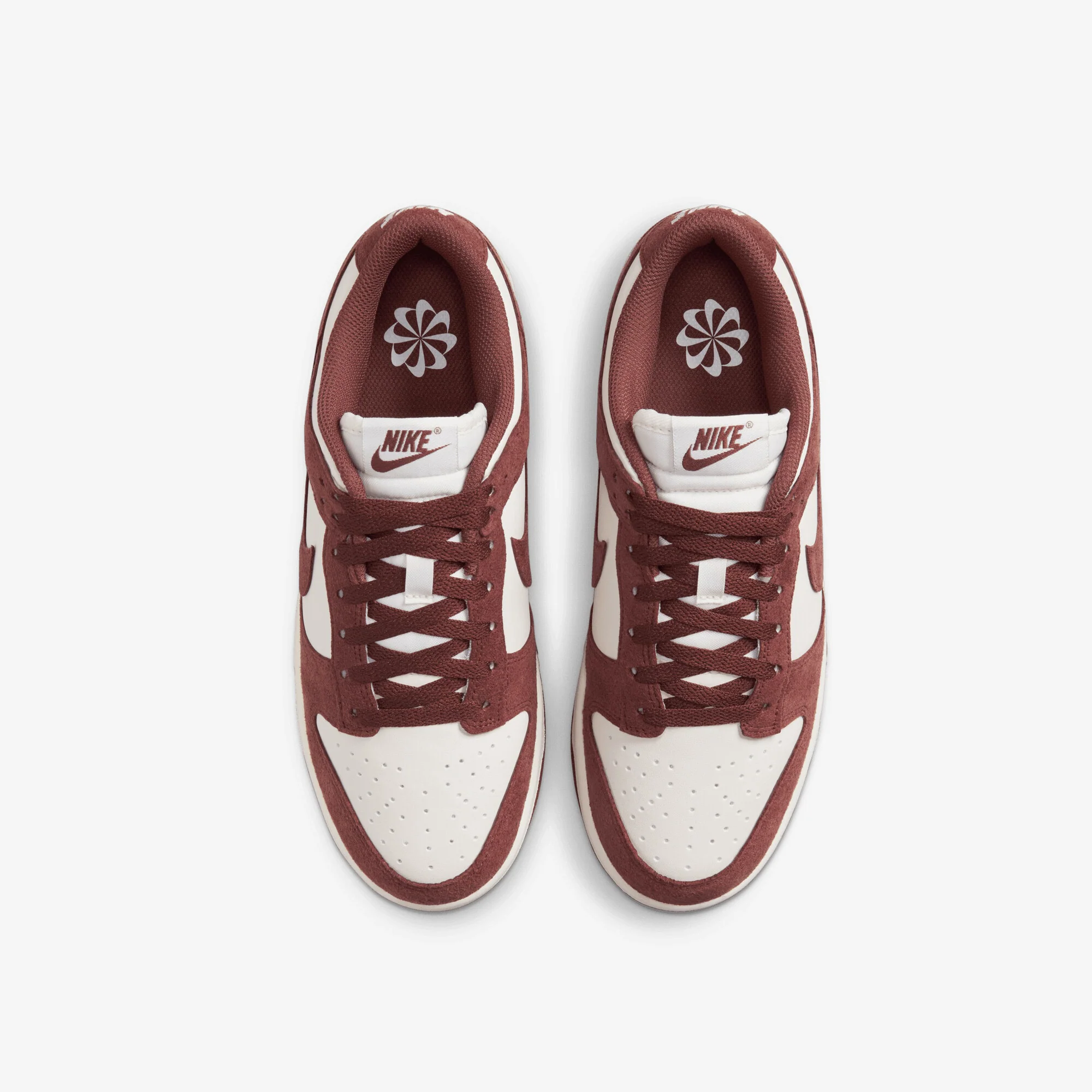 Wmns Dunk Low - Image 11