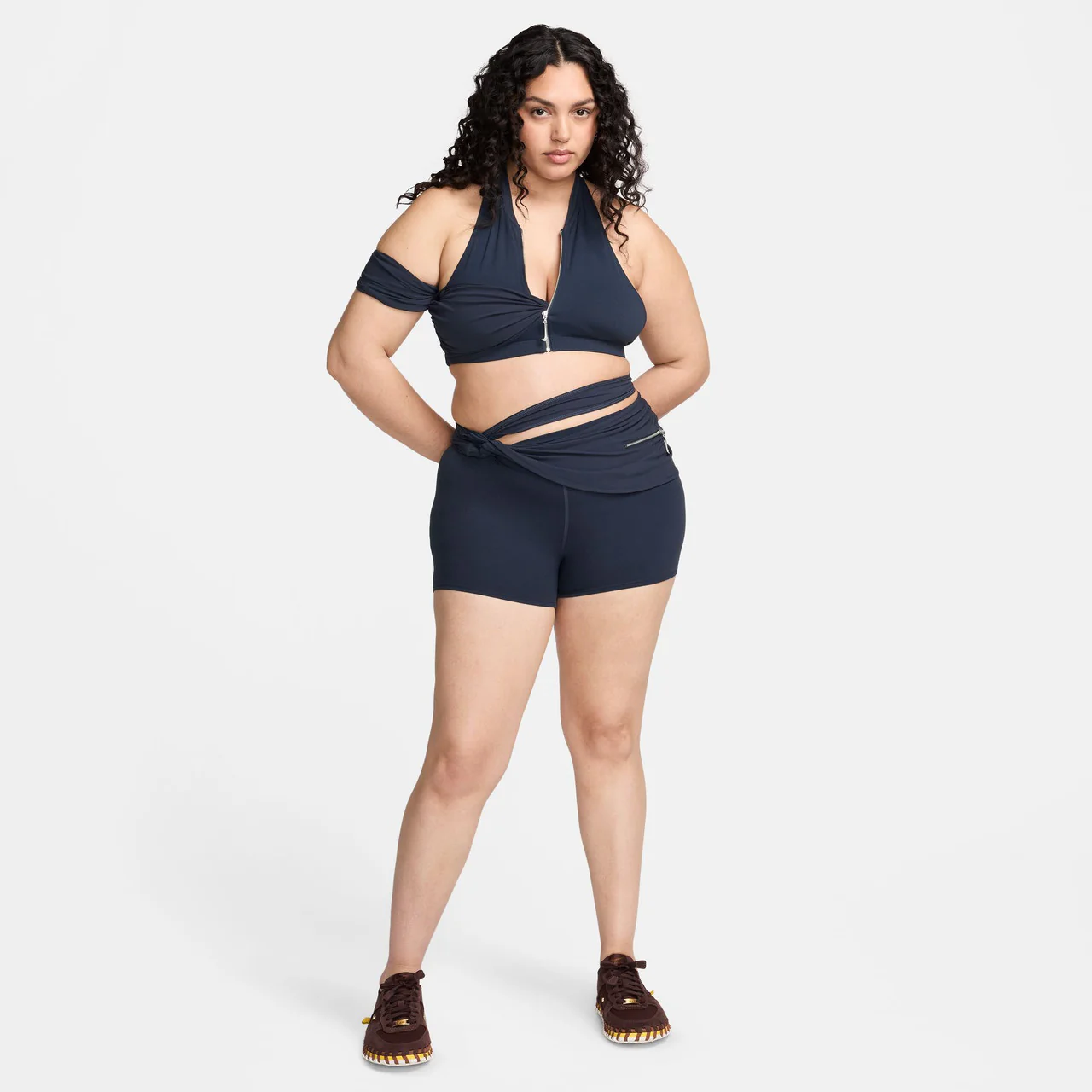 Wmns Le Layered Short x Jacquemus - Image 7
