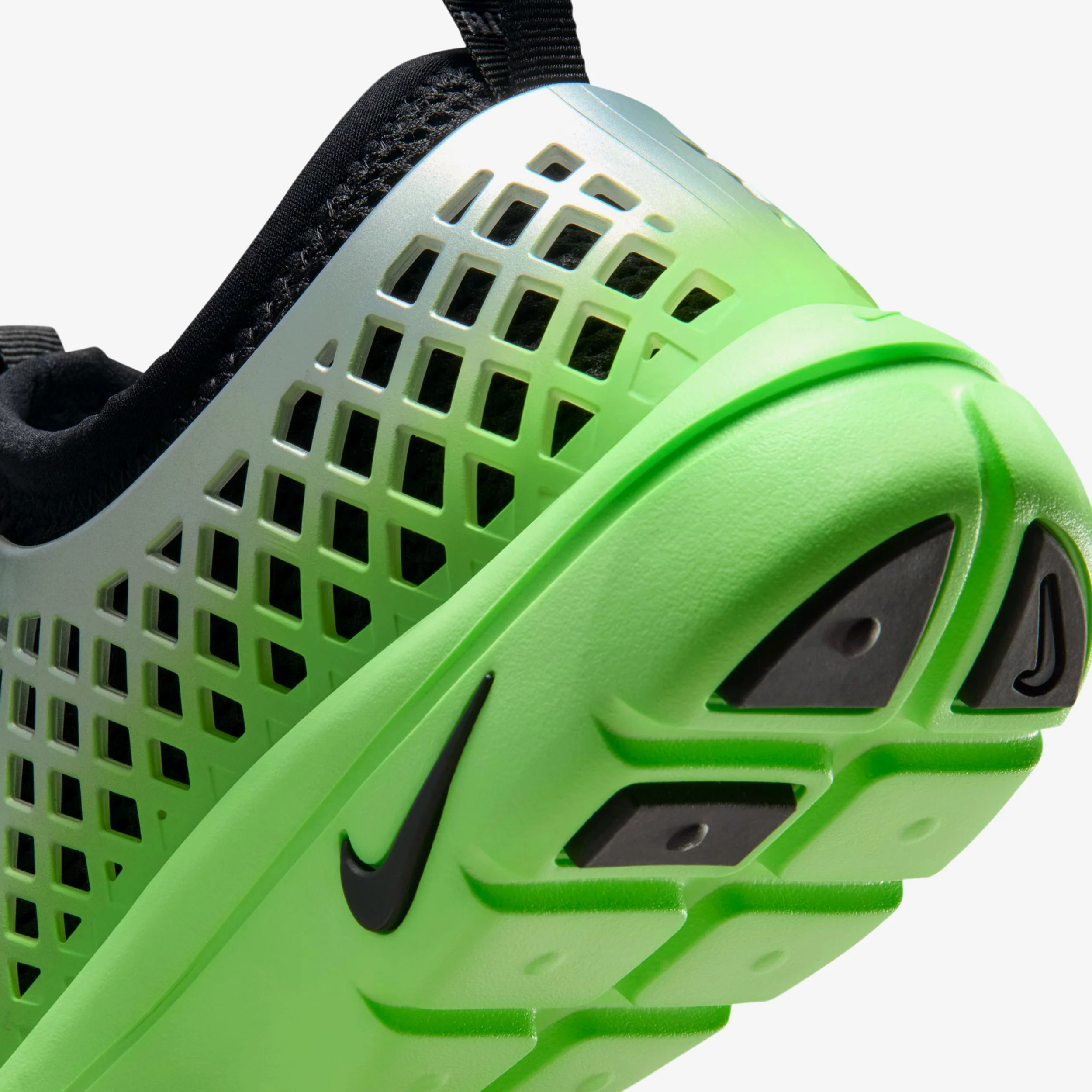 Wmns Rejuven8 Run OG SP QS - Image 7