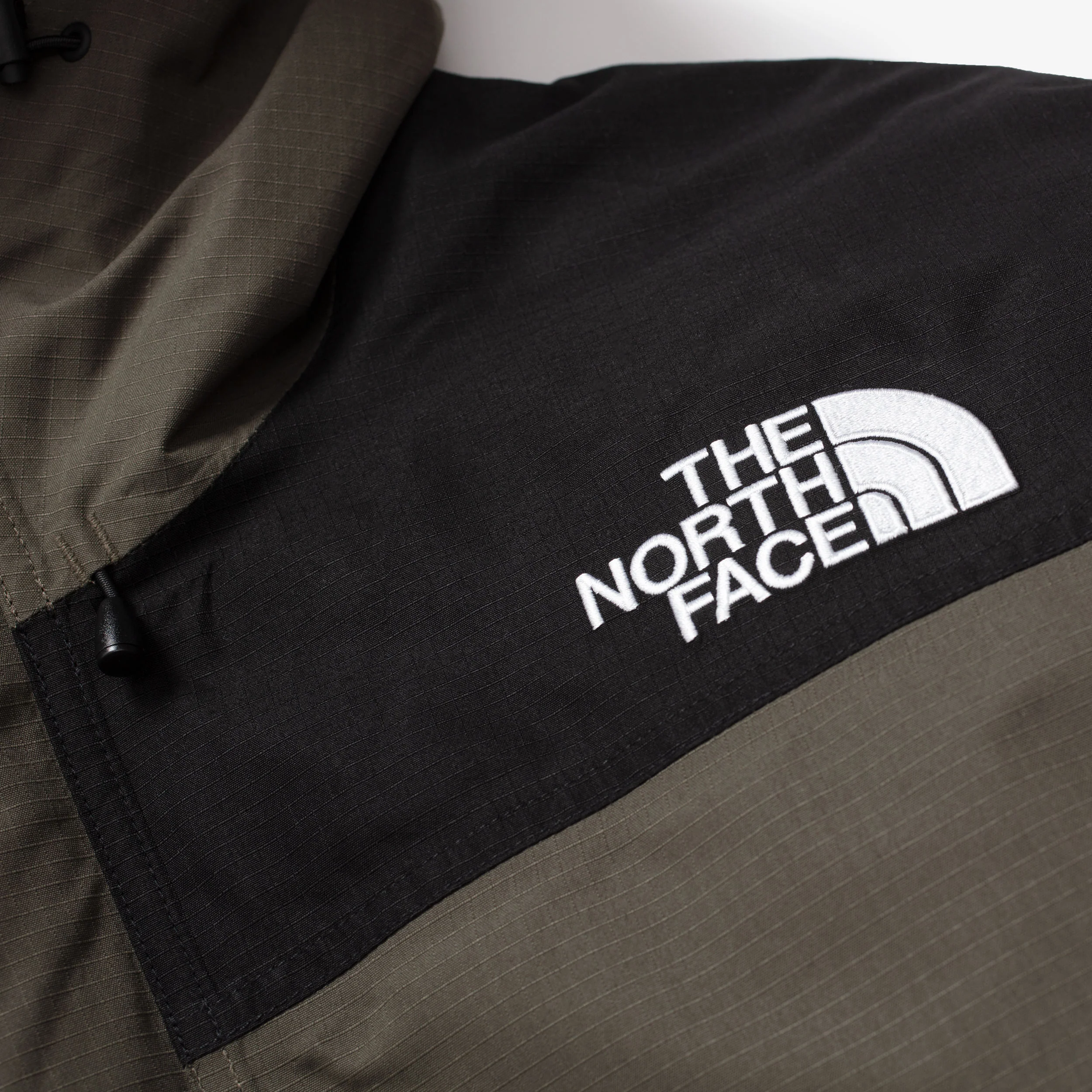 Mountain Down Jacket - Image 5